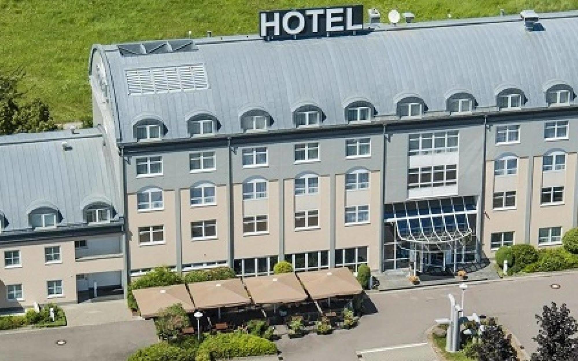 Sachsenpark-Hotel Lipsia Esterno foto
